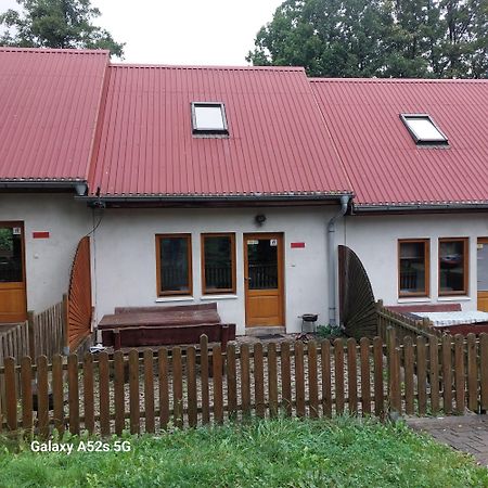Domki Nad Jeziorem Karlowice Extérieur photo