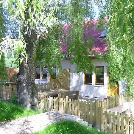 Domki Nad Jeziorem Karlowice Chambre photo